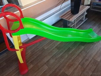 Dětská skluzavka