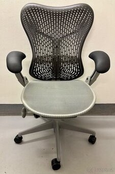 Kancelářská židle Herman Miller MIrra - top stav