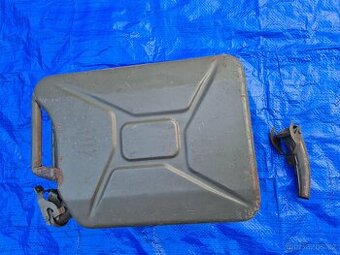 Plechový kanystr 20l