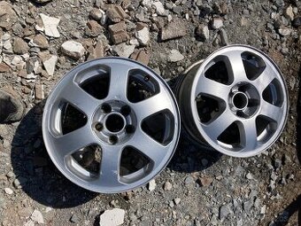 Prodám 2ks. org. 15 alu kola Škoda Fabia, Octavia , Rapid 6,