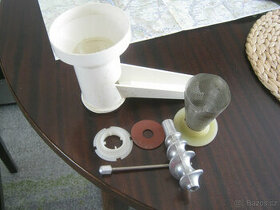 Prodám kompletní odšťavňovač na roboty ETA.