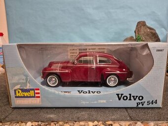 Prodám nový model 1:18 Volvo PV544