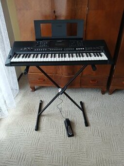 Klávesy Yamaha PSR E463