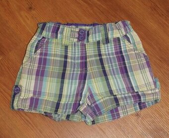 Kostkované dívčí kraťasy C&A - vel. 122