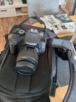 Canon zrcadlovka EOS 600D