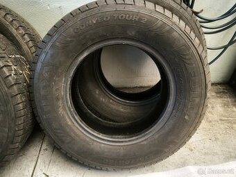 P: Pneu Fulda 215/70/R15C 8mm