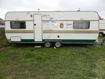Dvouosý karavan EURA