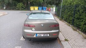 Alfa 159