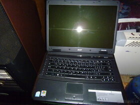 ACER EXTENSA 5220.