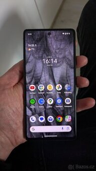 Google pixel 7 , ještě v záruce.