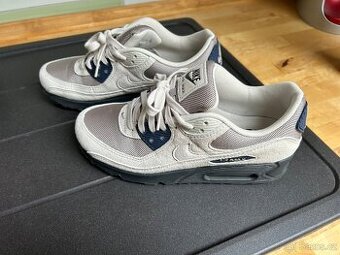 Nike Air Max 90