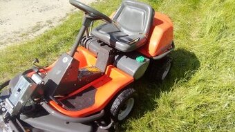 Zahradní traktor rider Husqvarna