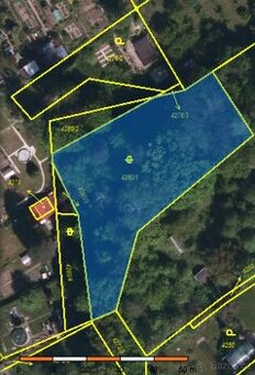 PRODÁVÁM 1/2 ZAHRADY 1.843m2 mezi Selská 57a,69c Havířov - 1
