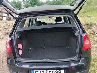 Prodám Volkswagen Golf V