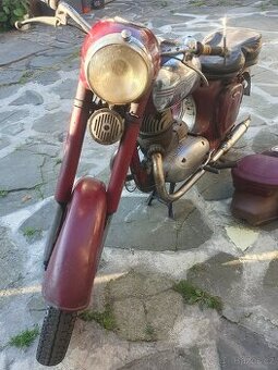 Jawa 250/353