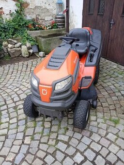 Husqvarna zahradní traktor