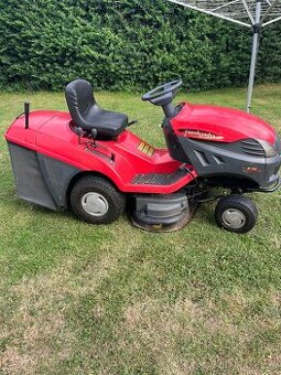 Zahradní traktor CastelGarden
