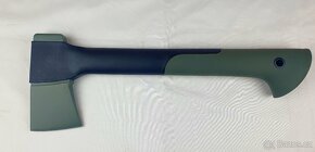 Univerzální sekera 640g, typ FISKARS