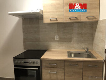 Pronájem bytu 1+1, 28 m², Opočno, ul. Kupkovo nám.