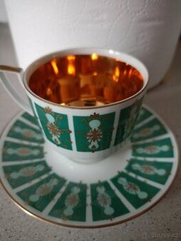 Sada šálek s podšálkem