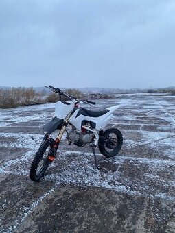 Pit bike 125