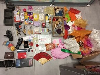 Mix věcí na výrobu dekorací za celkem 250 Kč