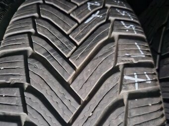205/55R17 95V XL Alpin 6 MICHELIN