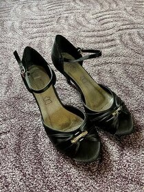 Dámské boty vel. 40