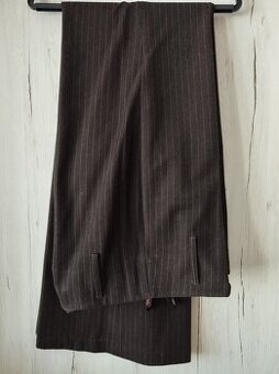 Pěkné dámské kalhoty vel. 42 pro vysokou postavu.Pánské rifl