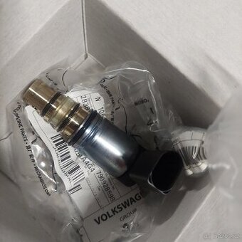 Ventil regulační klima kompresoru 1K0260839