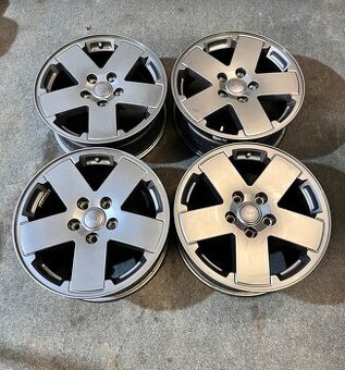 5x127 R18 Jeep Wrangler JK -  originál alu disky - senzor -