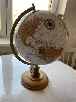 Prodám velký globus