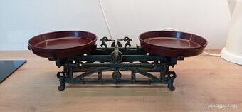 Stare kuchyňské váhy