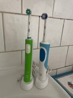 2x Elektrický kartáček Oral-B Braun