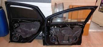 dveře Ford Focus 3 HB - Pravé dveře
