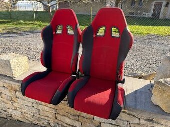 Prodám sportovní sedačky