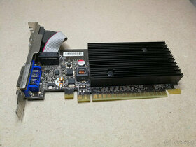 MSI GeForce 8400 GS - 1