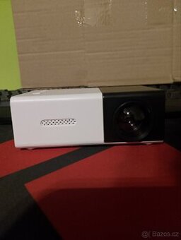 Projektor ZRZTM 1080P HD