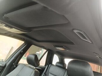 Černá stropnice BMW X5 e53