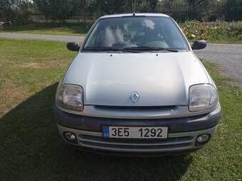 Prodám Renault Clio 1.4, 55 kW, r. 2000, bez STK