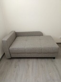 Lenoška, rozkládací pohovka. Na spaní pro 1 osobu.