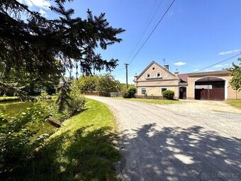 Venkovské stavení 4+1 se stodolou, vejminek, kolna a  zahrad