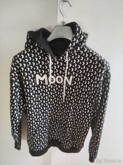 Prodám mikinu moon.