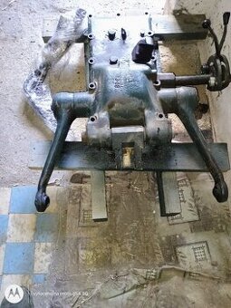 Víko hydrauliky Zetor 4011