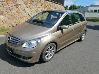 Mercedes-Benz B classe 200 CDI - 1