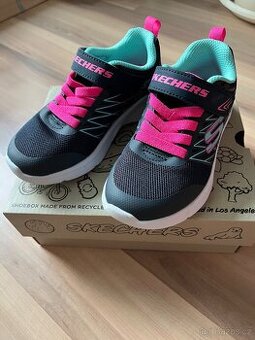 Divčí tenisky Sketchers vel.27 Nove