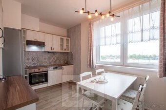 Pronájem byty 2+kk, 57 m2 - Praha - Dolní Měcholupy