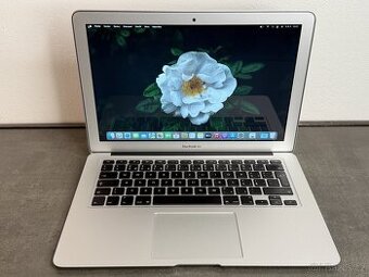Macbook Air 13'' 2017 / i5 / 8GB / 128GB SSD / DPH