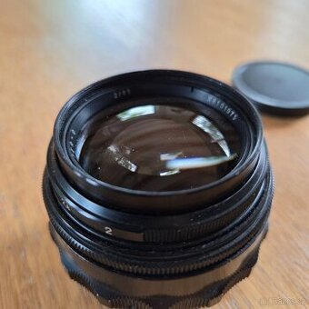 Jupiter-9 85mm f2 - 1