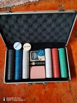 Poker Set 300 v alu kufříku